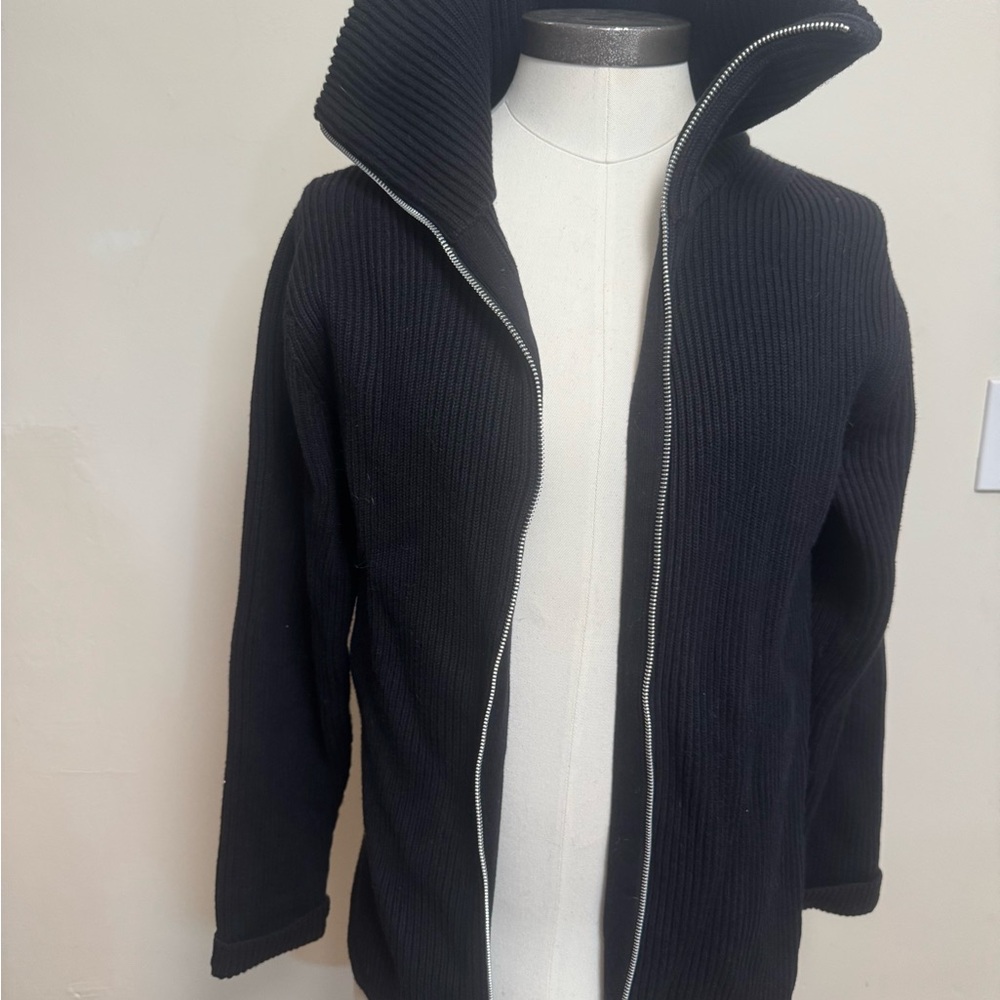 GAP Black Ribbed Knit Sweater